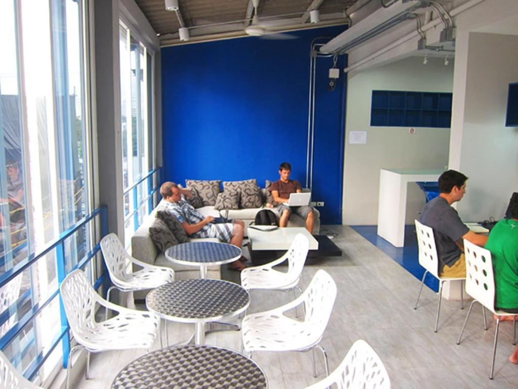 Jellybean Ezy Hostel Sathorn Bangkok Buitenkant foto