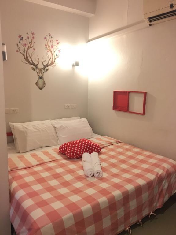 Jellybean Ezy Hostel Sathorn Bangkok Buitenkant foto