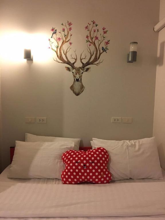 Jellybean Ezy Hostel Sathorn Bangkok Buitenkant foto