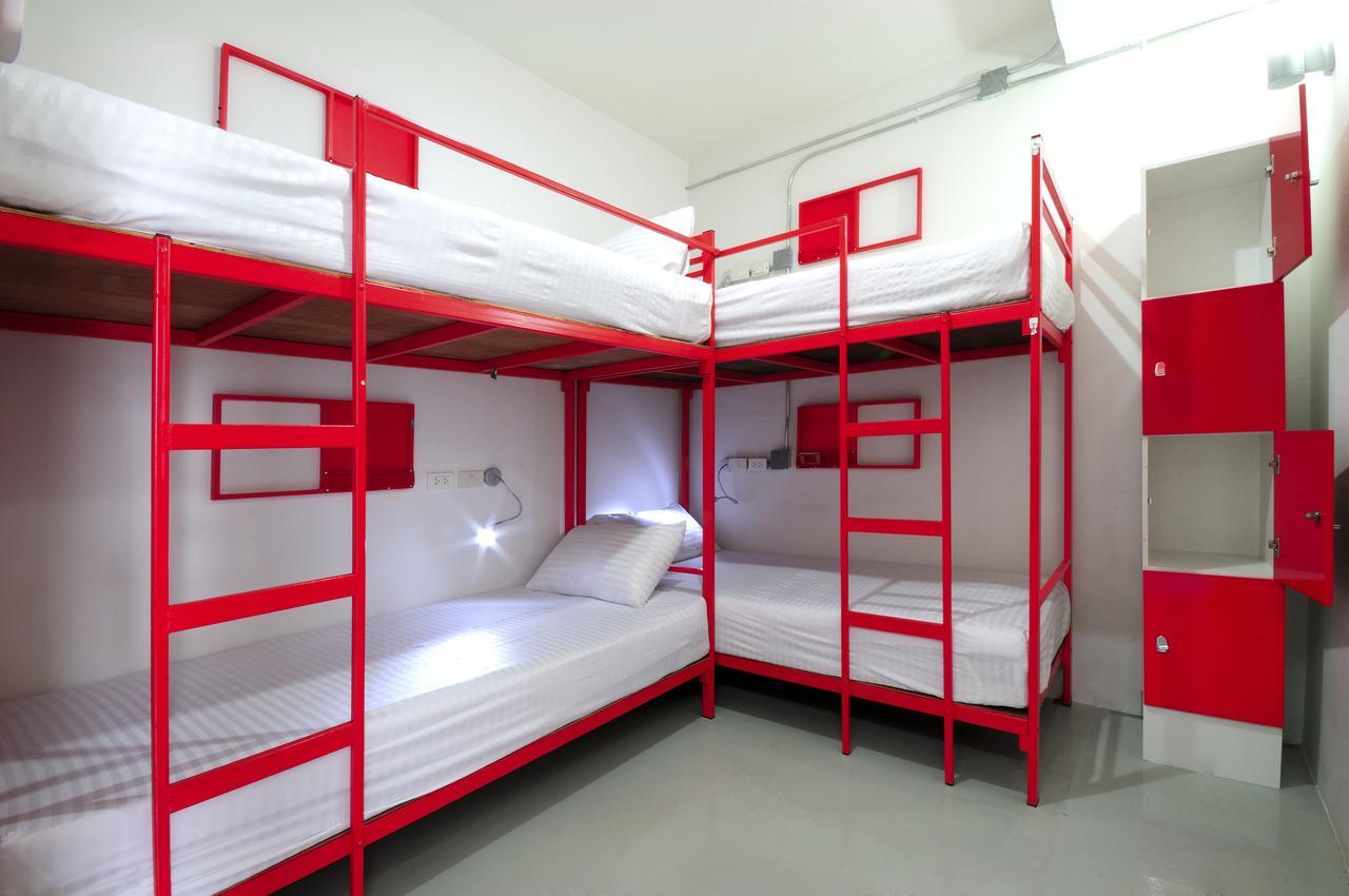 Jellybean Ezy Hostel Sathorn Bangkok Buitenkant foto