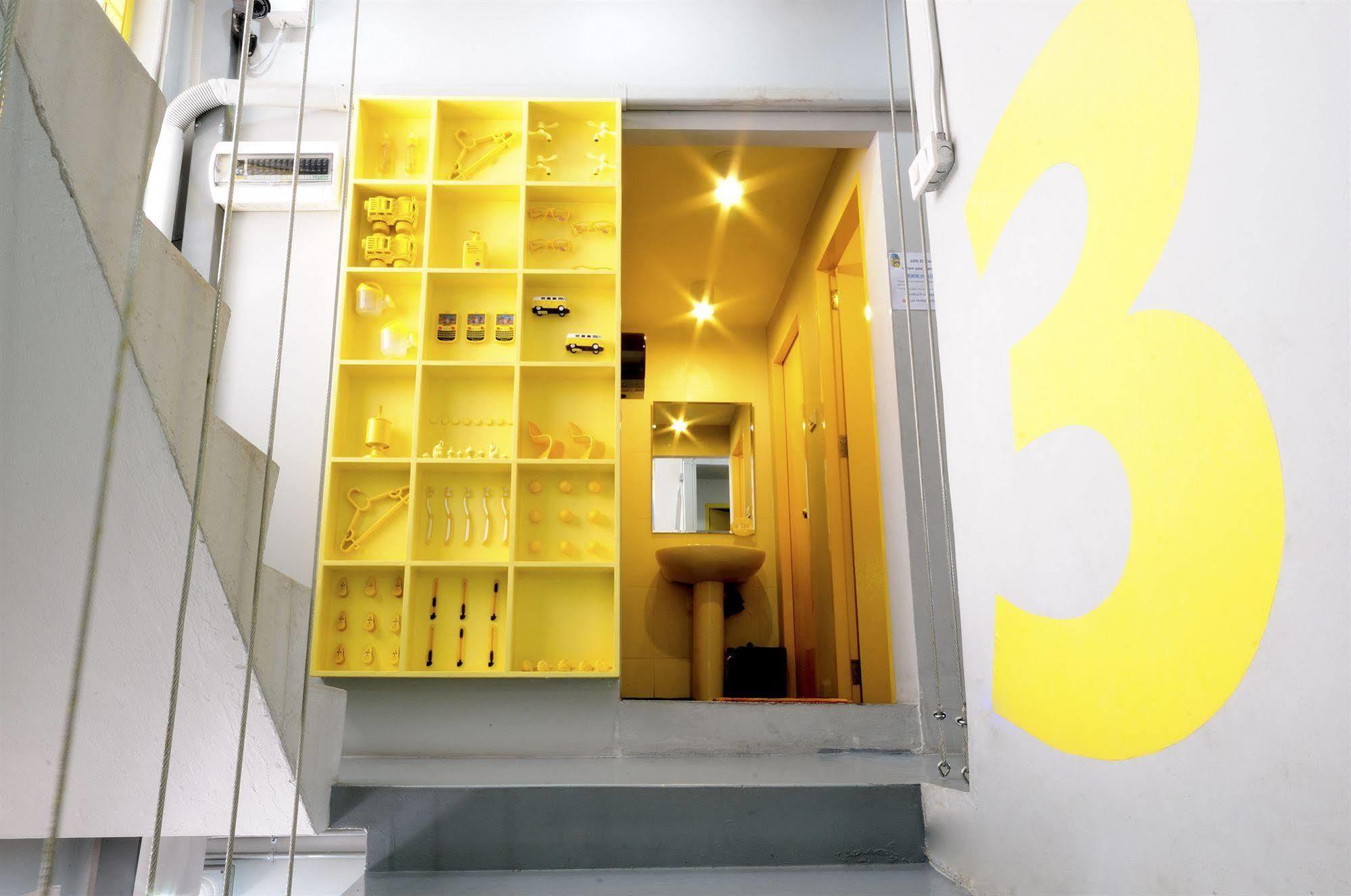 Jellybean Ezy Hostel Sathorn Bangkok Buitenkant foto