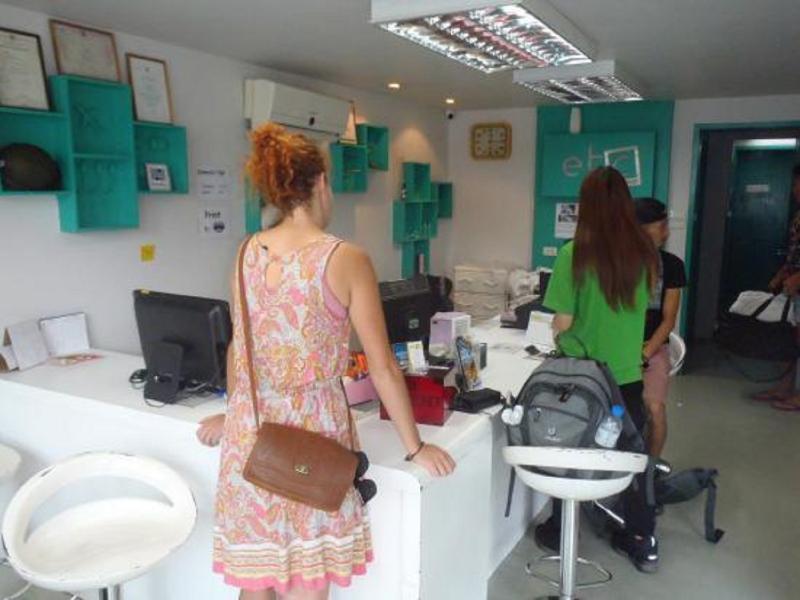 Jellybean Ezy Hostel Sathorn Bangkok Buitenkant foto